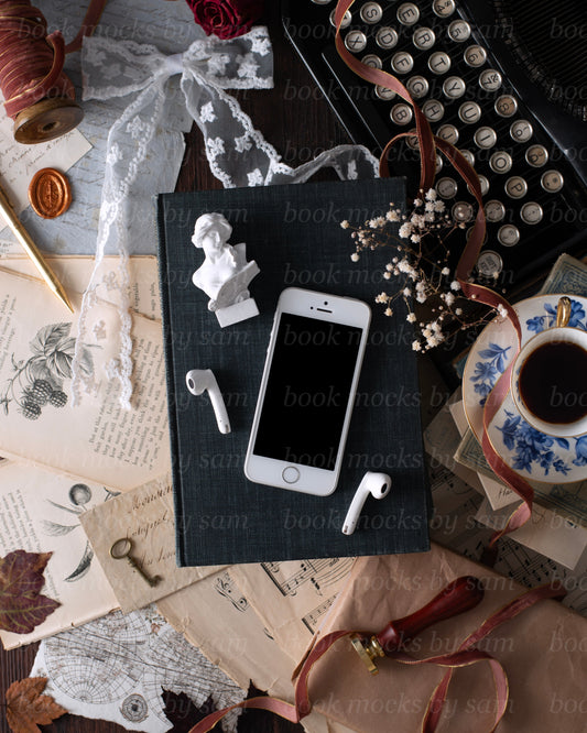 Midnight Thesis iPhone10