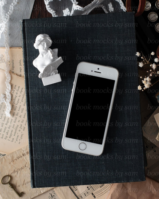 Midnight Thesis iPhone7