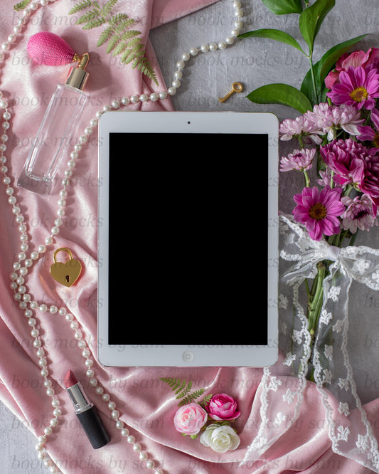 Pretty In Pink iPad1