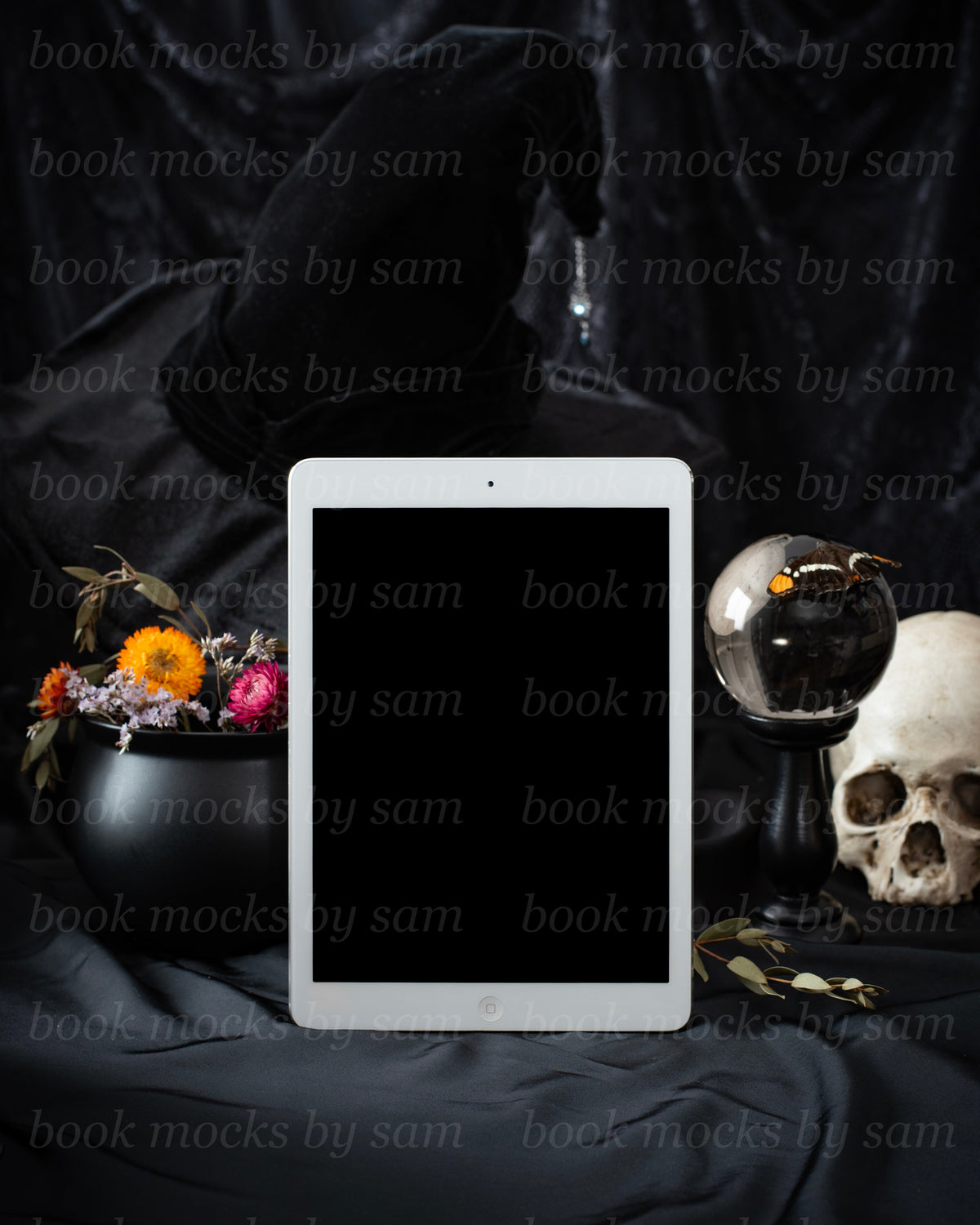 Spooky Season iPad 14
